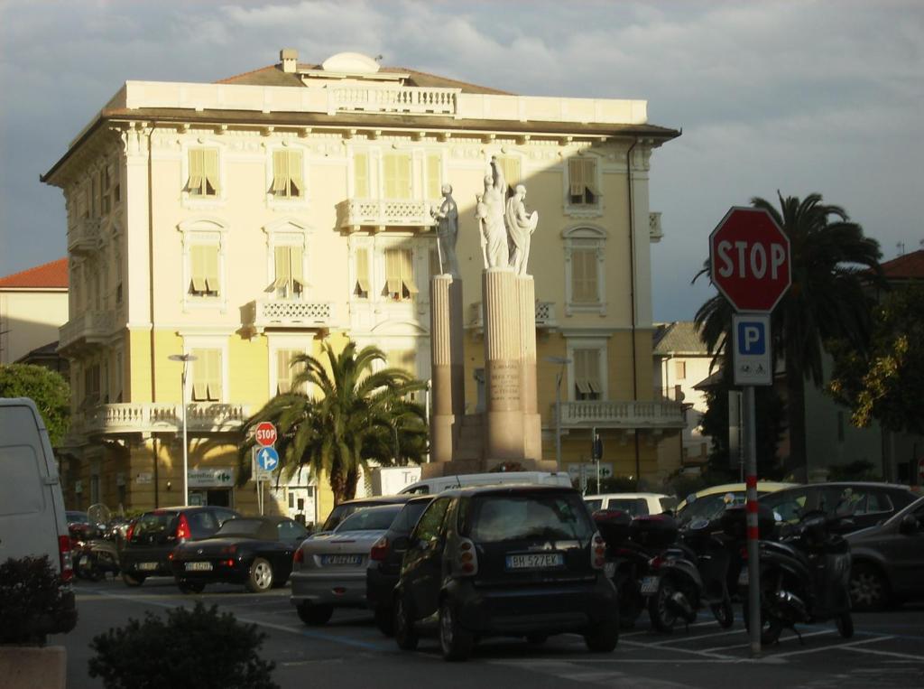 Hotel Miramare Lavagna Exterior foto